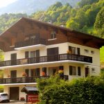 Appartment in chalet - 88m² - 4 bedrooms - Favre-Rochex Suzanne
