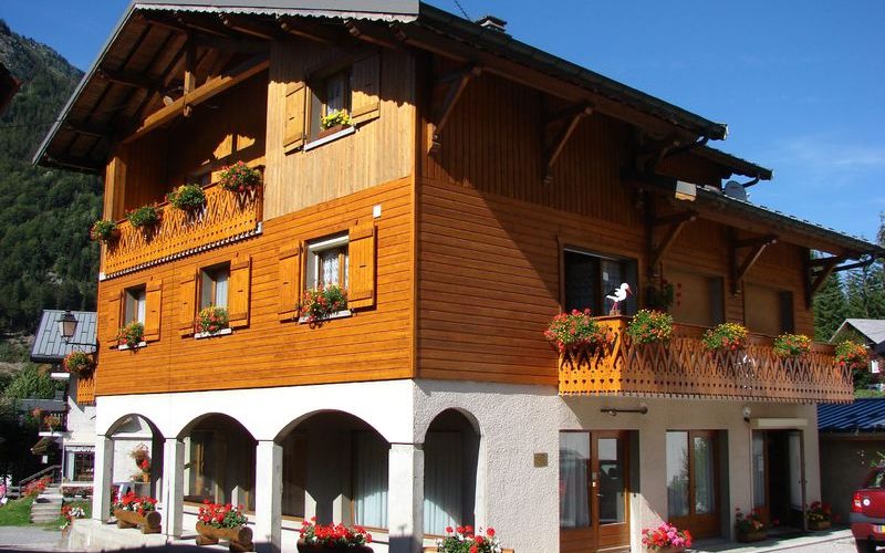 Appartment in chalet - 39m² - 2 bedrooms - Favre-Rochex Jean-Louis